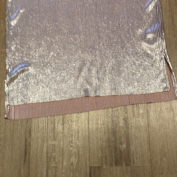 NWOT pink shimmer t-shirt - Picture 3 of 3